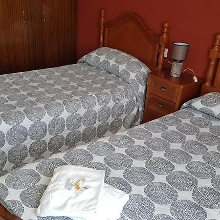 Costa Victoria بيت شباب ساموس