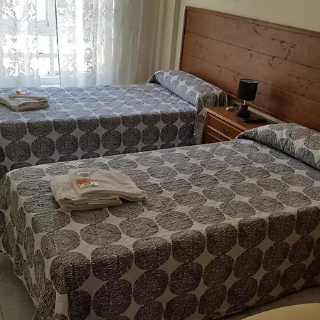 بيت شباب Costa Victoria