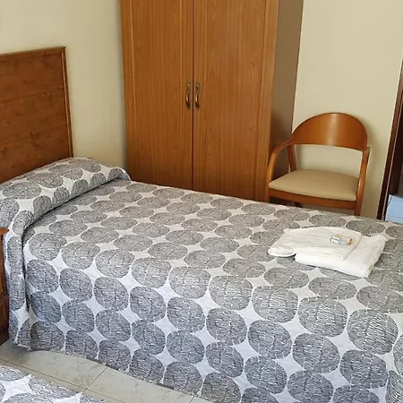 بيت شباب Costa Victoria ساموس